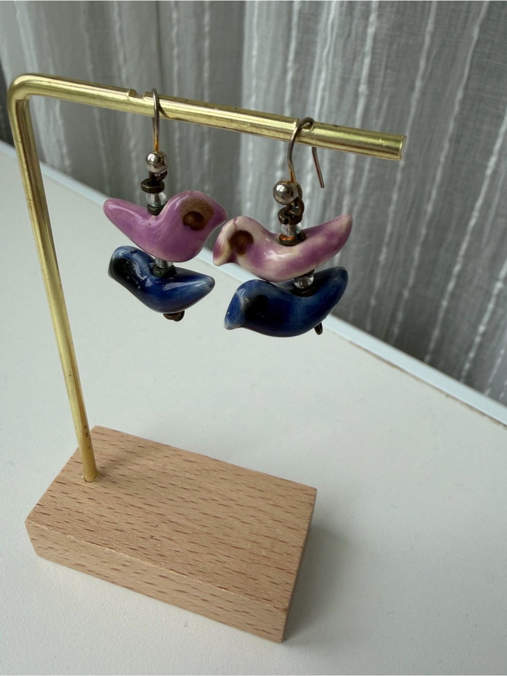 Vtg 80s Ceramic Bird Dangle Earrings Whimsical Pink Blue Porcelain Boho 1.5”